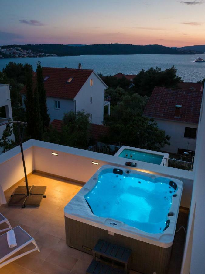 Villa Marulovo Hills トロギール エクステリア 写真